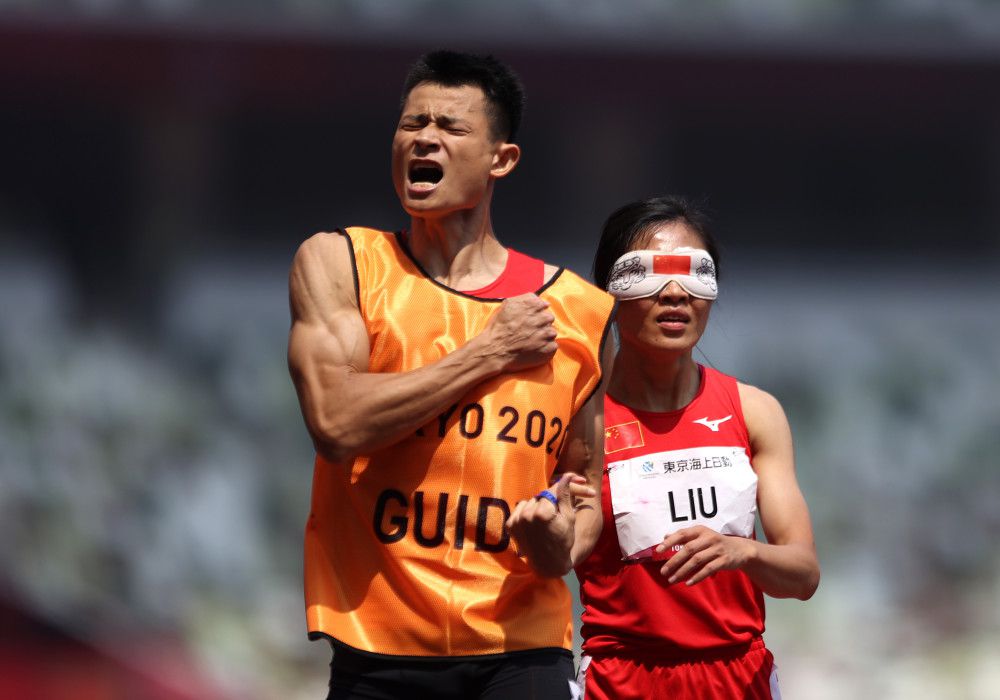 雷纳托-桑谢斯，现年26岁，葡萄牙中场，本赛季从巴黎外租至罗马，共计出战9场比赛227分钟，打进1粒进球。